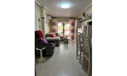 Resale - Apartment / flat - Torrevieja - Playa de los Locos