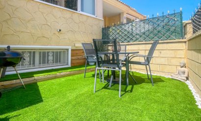Resale - Townhouse - Orihuela Costa - Punta Prima