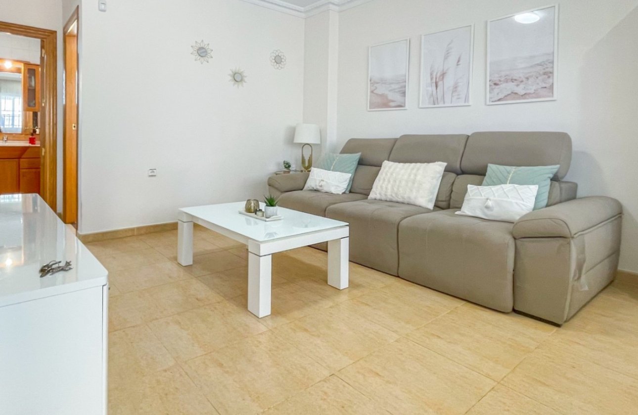 Resale - Townhouse - Orihuela Costa - Punta Prima