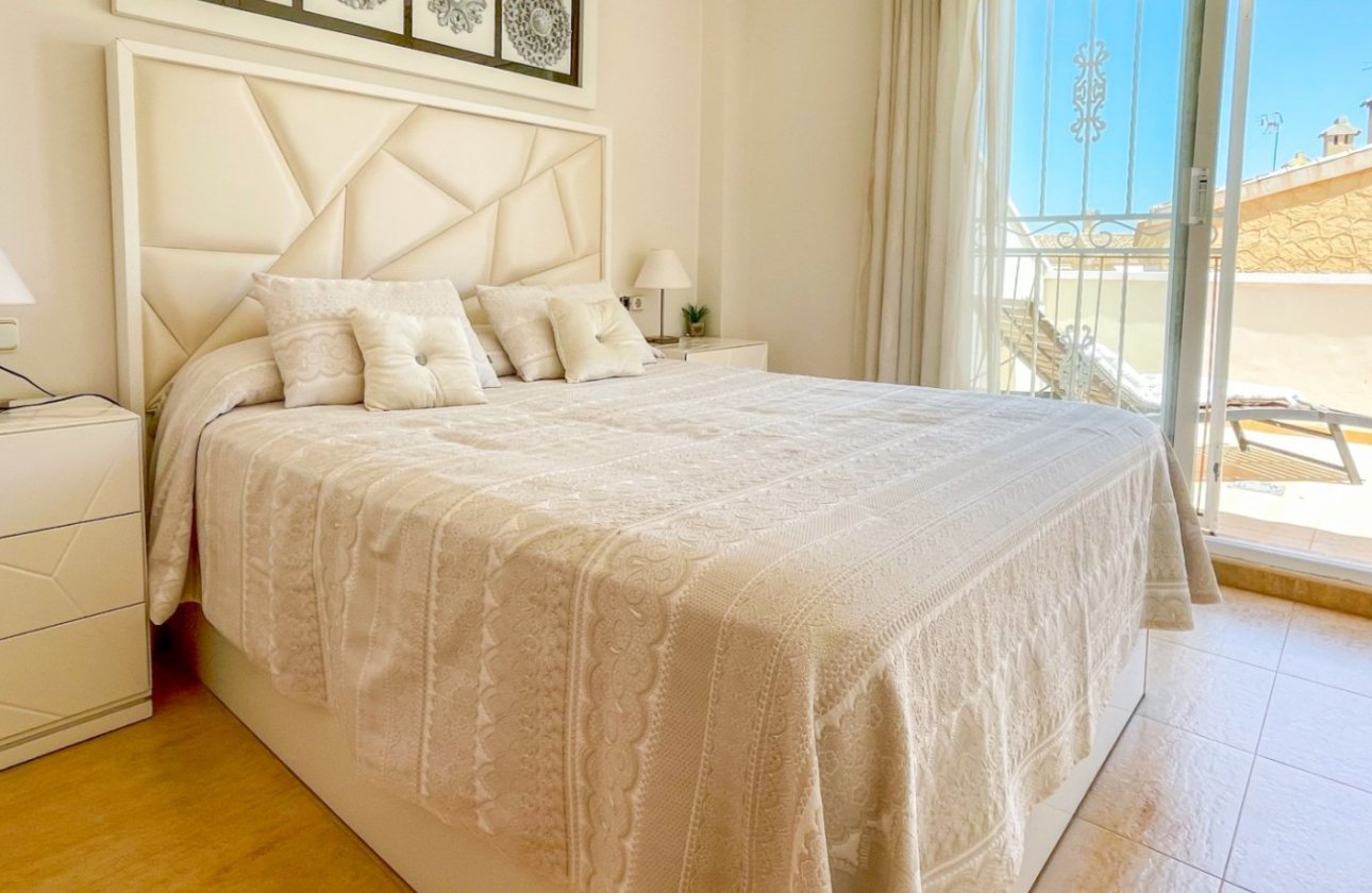 Resale - Townhouse - Orihuela Costa - Punta Prima