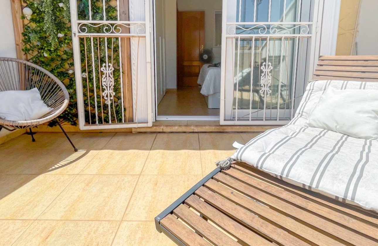 Resale - Townhouse - Orihuela Costa - Punta Prima