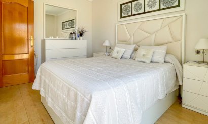 Resale - Townhouse - Orihuela Costa - Punta Prima
