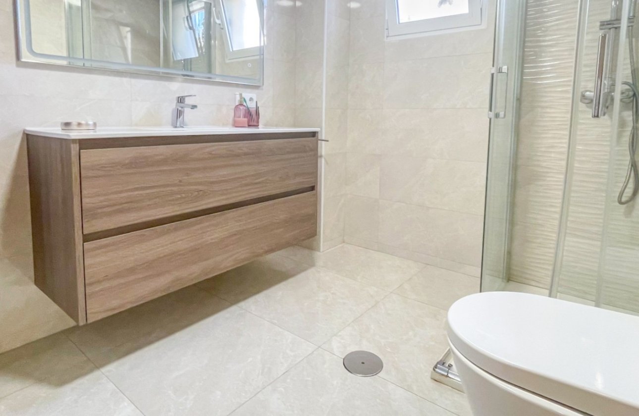 Resale - Townhouse - Orihuela Costa - Punta Prima