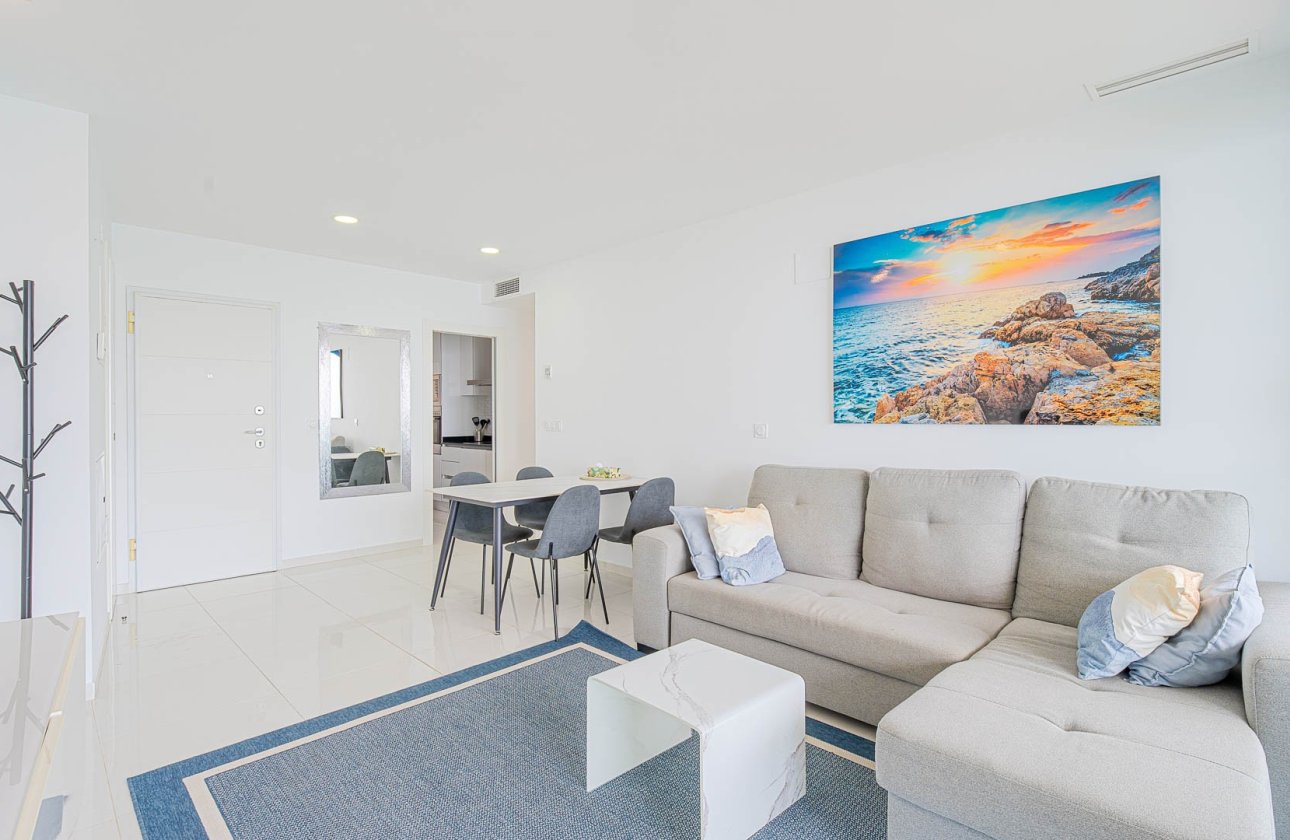 Resale - Apartment / flat - Punta Prima
