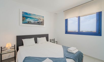 Resale - Apartment / flat - Punta Prima
