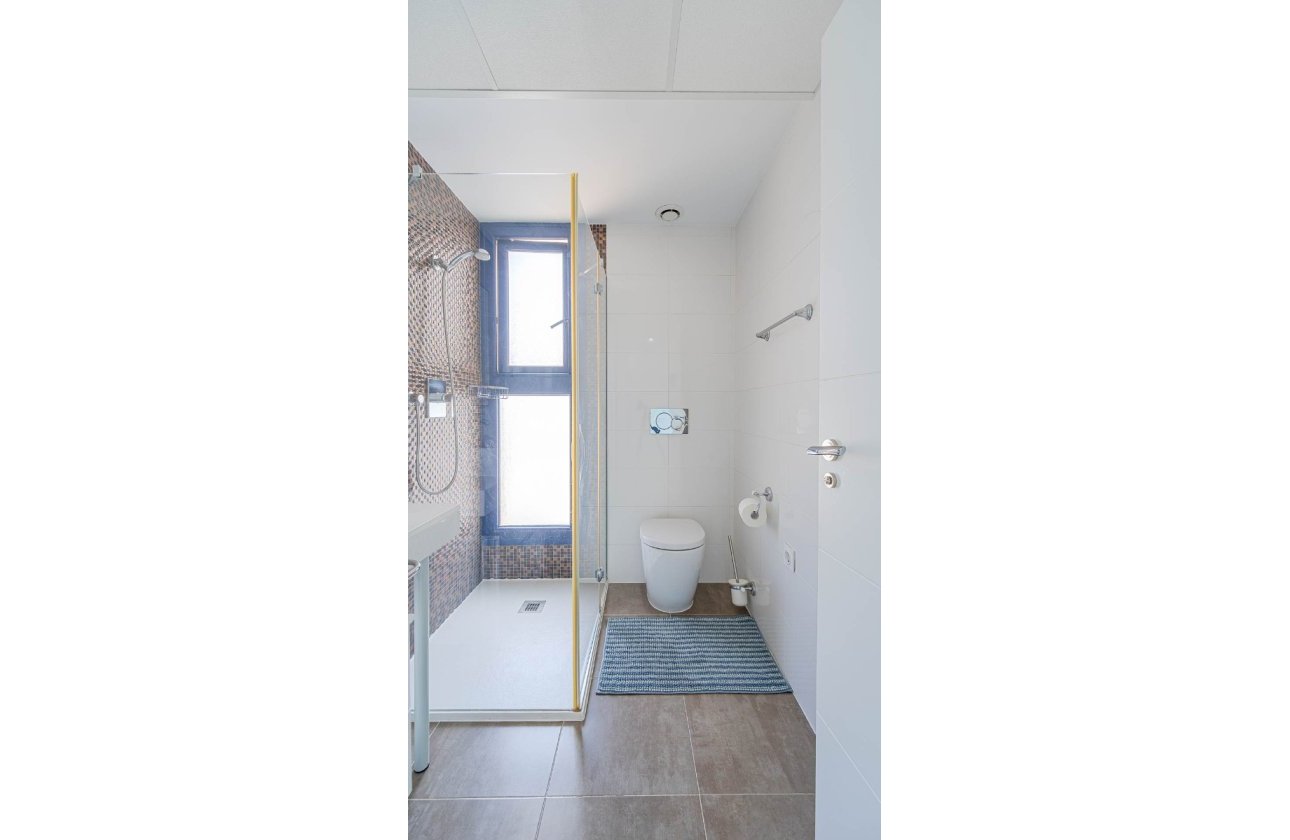 Resale - Apartment / flat - Punta Prima