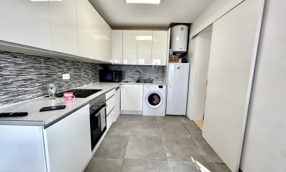 Resale - Villa - Orihuela Costa - Villamartin