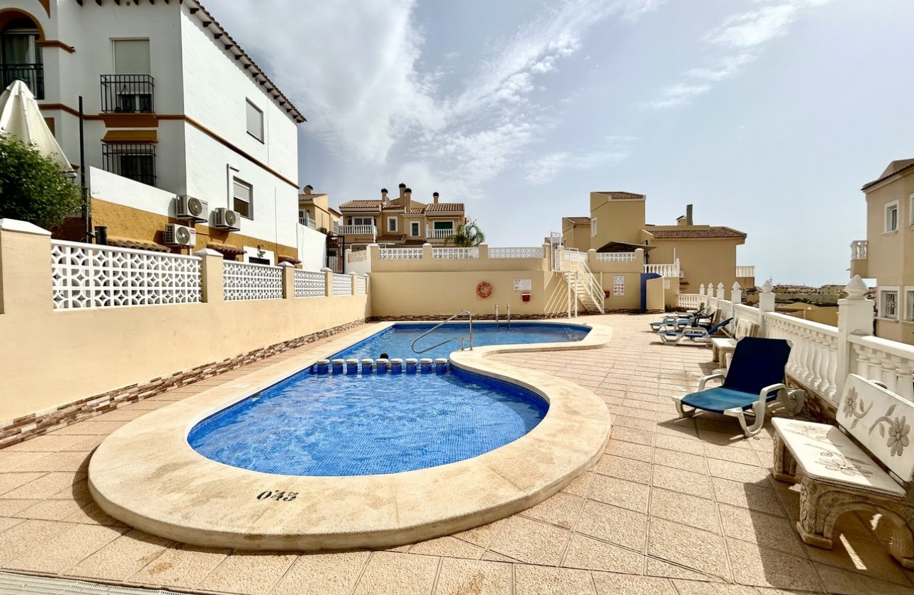 Resale - Villa - Orihuela Costa - Villamartin