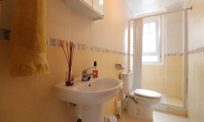 Resale - Villa / Semi detached - Los Montesinos - La Herrada