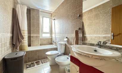 Resale - Villa / Semi detached - Los Montesinos - La Herrada