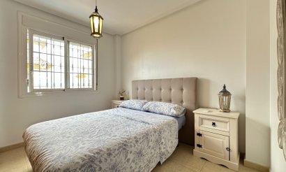Resale - Villa / Semi detached - Los Montesinos - La Herrada
