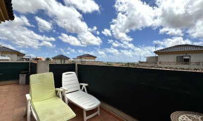 Resale - Villa / Semi detached - Los Montesinos - La Herrada