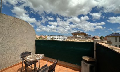 Resale - Villa / Semi detached - Los Montesinos - La Herrada