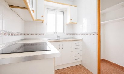 Resale - Apartment / flat - Torrevieja - Estacion de autobuses