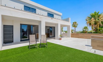 Resale - Villa - Los Montesinos - La Herrada