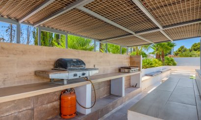 Resale - Villa - Los Montesinos - La Herrada