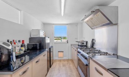 Resale - Villa - Los Montesinos - La Herrada