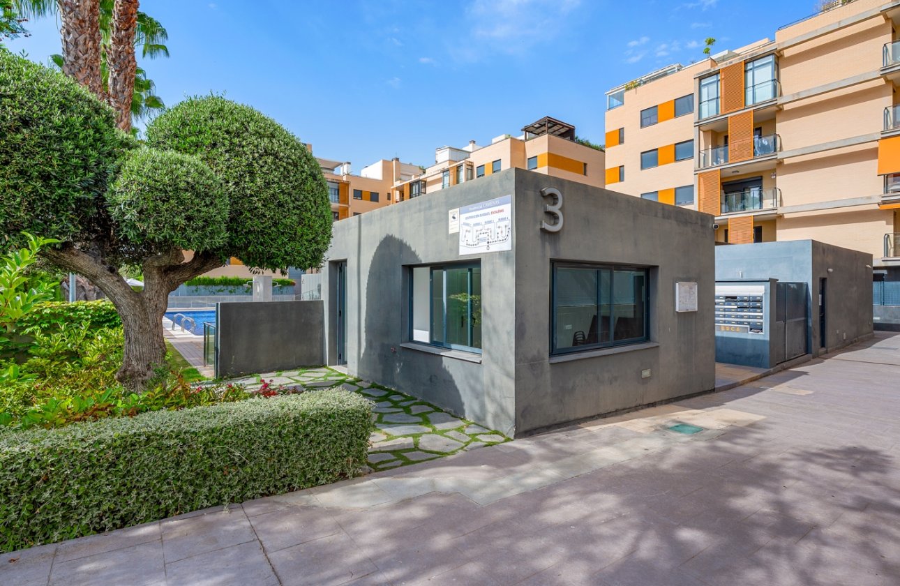 Resale - Apartment / flat - El Campello - Muchavista