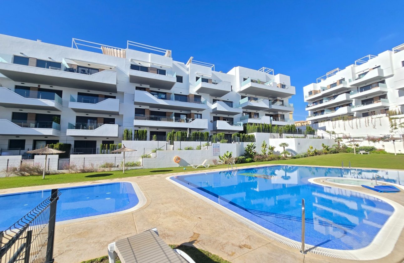 Resale - Apartment / flat - Orihuela Costa - Villamartín *
