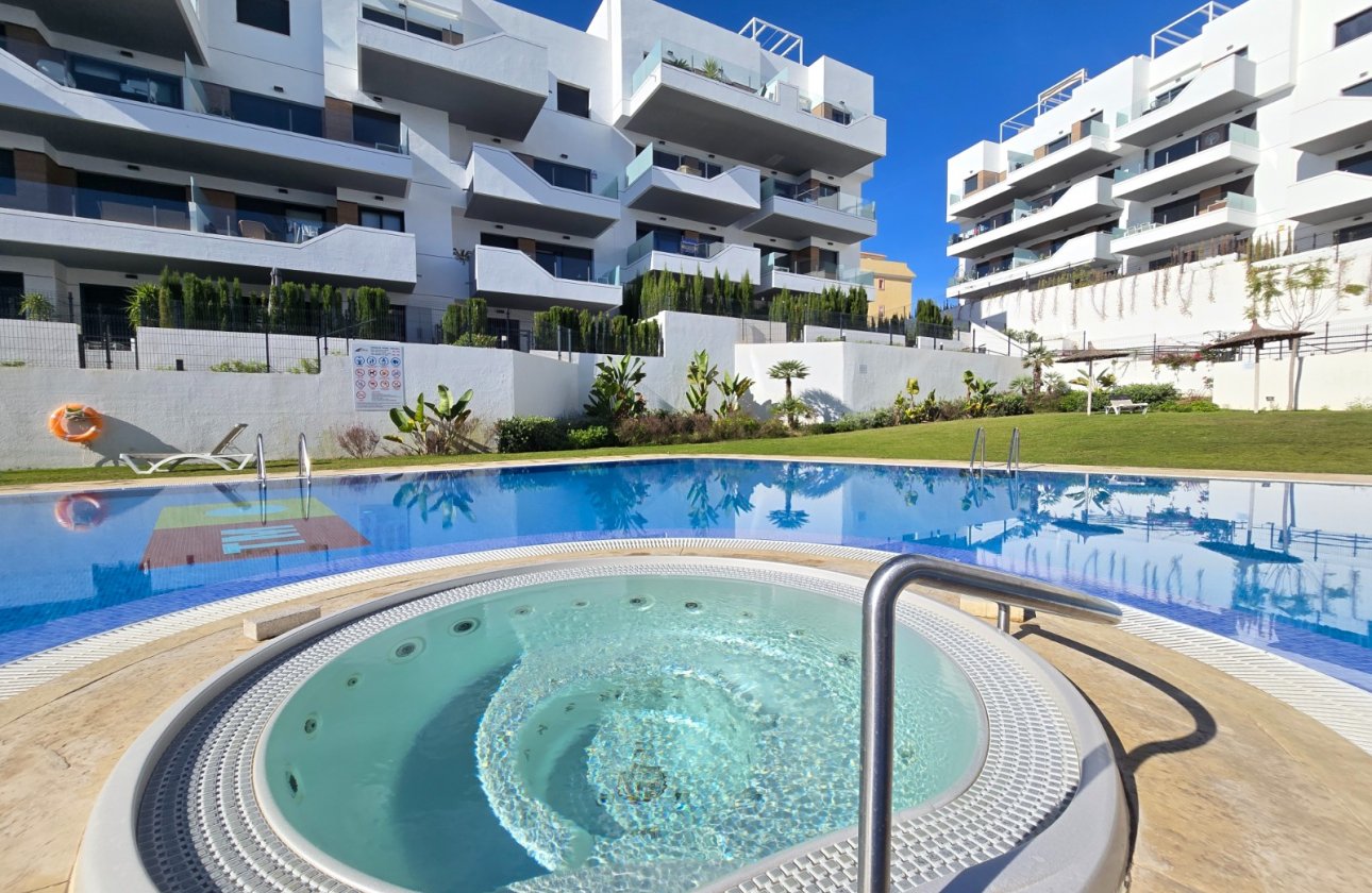 Resale - Apartment / flat - Orihuela Costa - Villamartín *