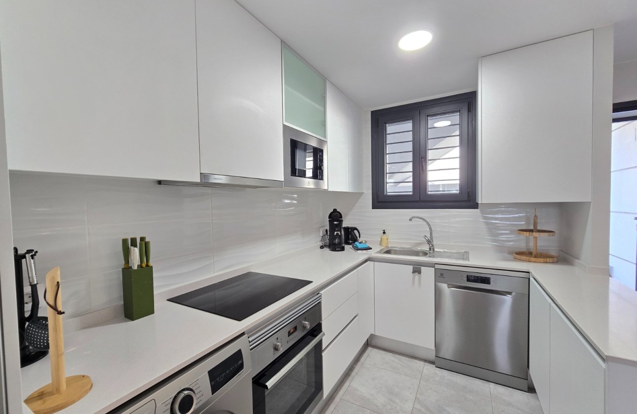 Resale - Apartment / flat - Orihuela Costa - Villamartín *