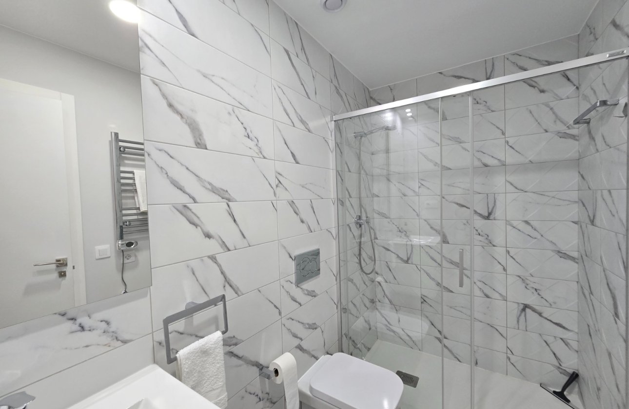 Resale - Apartment / flat - Orihuela Costa - Villamartín *