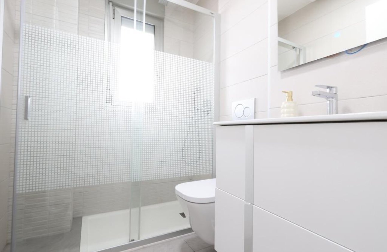 Resale - Apartment / flat - Orihuela Costa - Villamartin