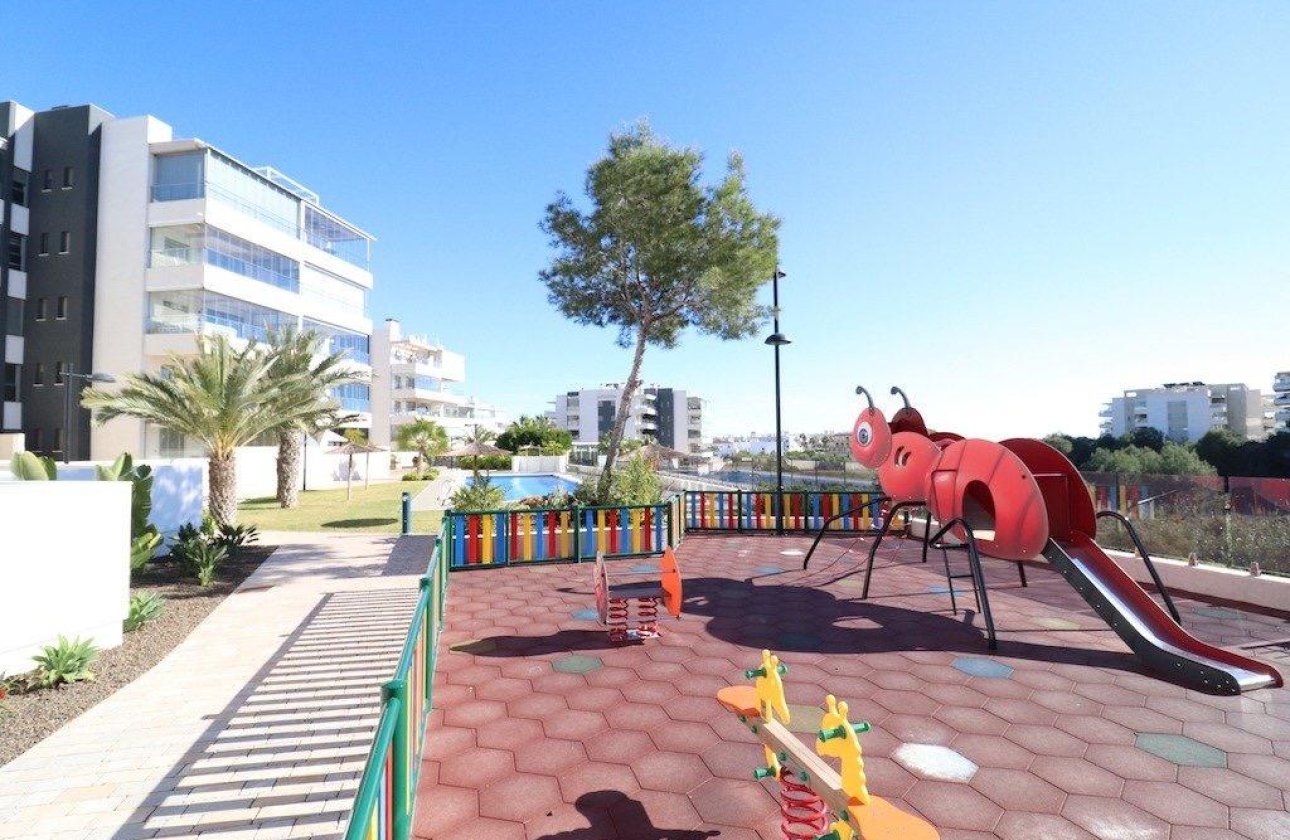 Resale - Apartment / flat - Orihuela Costa - Villamartin