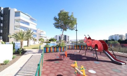 Resale - Apartment / flat - Orihuela Costa - Villamartin