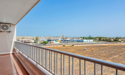 Resale - Apartment / flat - Orihuela Costa - Punta Prima