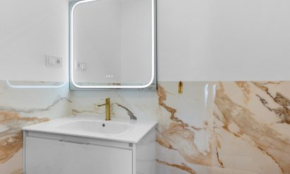 Resale - Apartment / flat - Orihuela Costa - Punta Prima