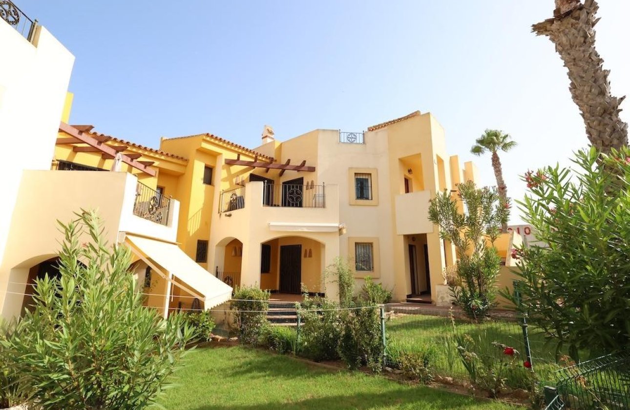 Resale - Bungalow - Torrevieja - Los altos