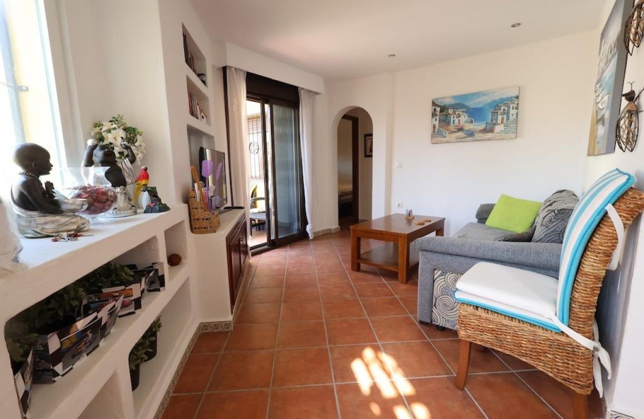 Resale - Bungalow - Torrevieja - Los altos