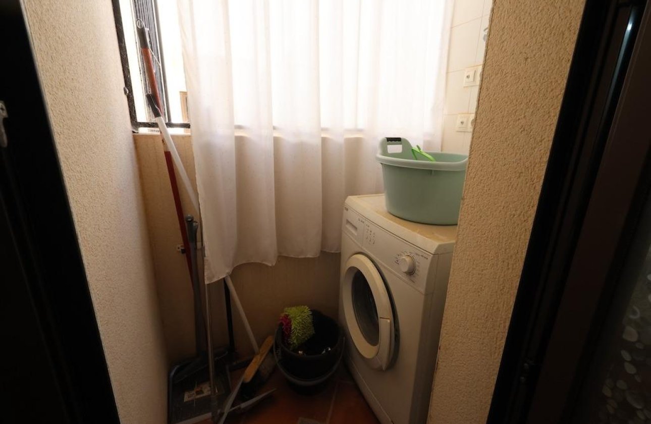 Resale - Bungalow - Torrevieja - Los altos