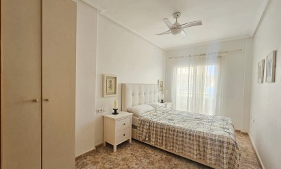 Resale - Apartment / flat - Orihuela Costa - Aguamarina