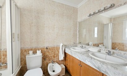 Resale - Apartment / flat - Orihuela Costa - Aguamarina