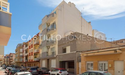 Reventa - Estudio - Torrevieja - Centro