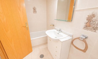 Reventa - Apartamento / piso - Torrevieja - Acequion