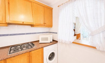 Reventa - Apartamento / piso - Torrevieja - Acequion