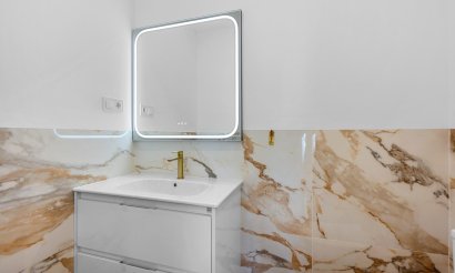 Resale - Apartment / flat - Torrevieja - Punta prima