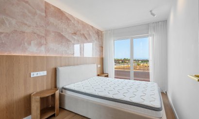 Resale - Apartment / flat - Torrevieja - Punta prima