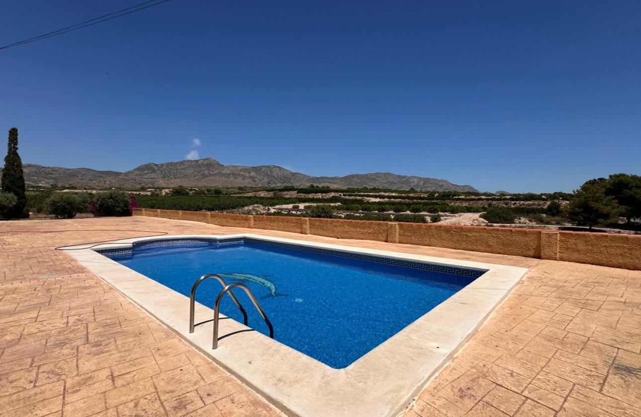 Resale - Villa - Albatera - Albatera - Country