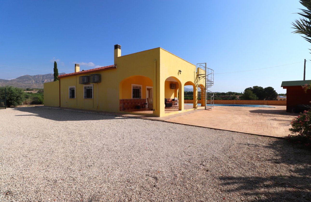 Resale - Villa - Albatera - Albatera - Country