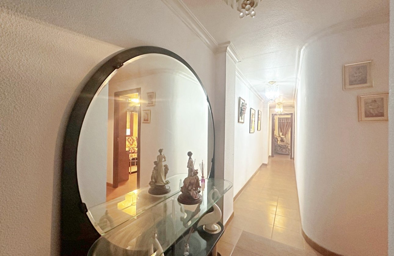 Resale - Apartment / flat - Torrevieja