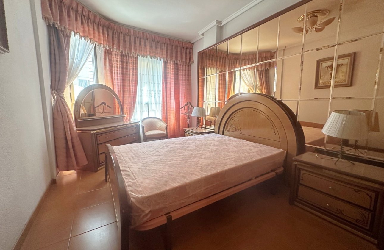 Resale - Apartment / flat - Torrevieja