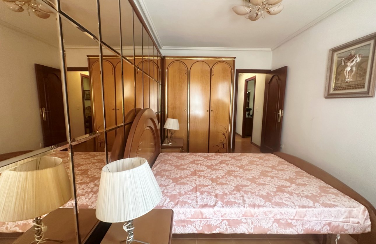 Resale - Apartment / flat - Torrevieja