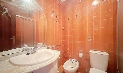 Resale - Apartment / flat - Torrevieja