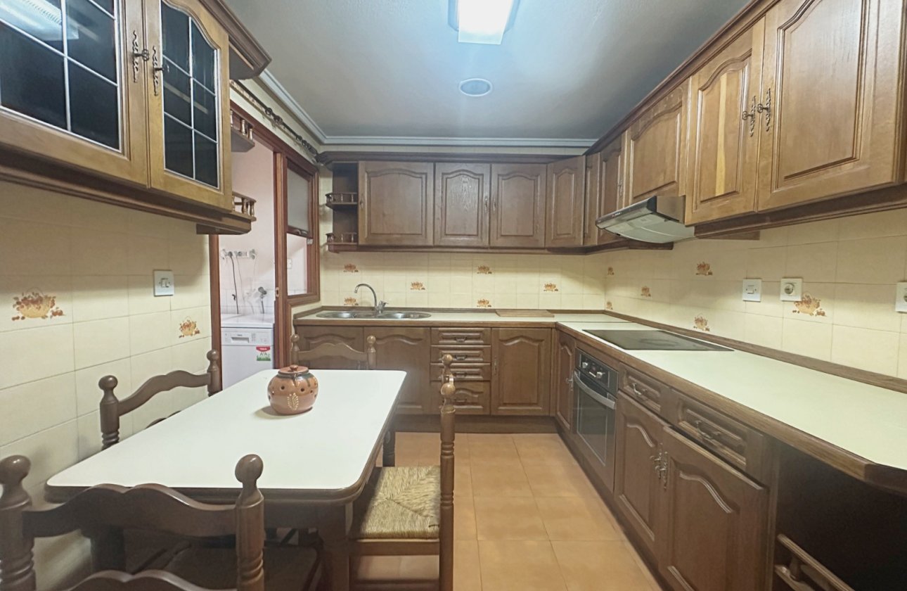Resale - Apartment / flat - Torrevieja