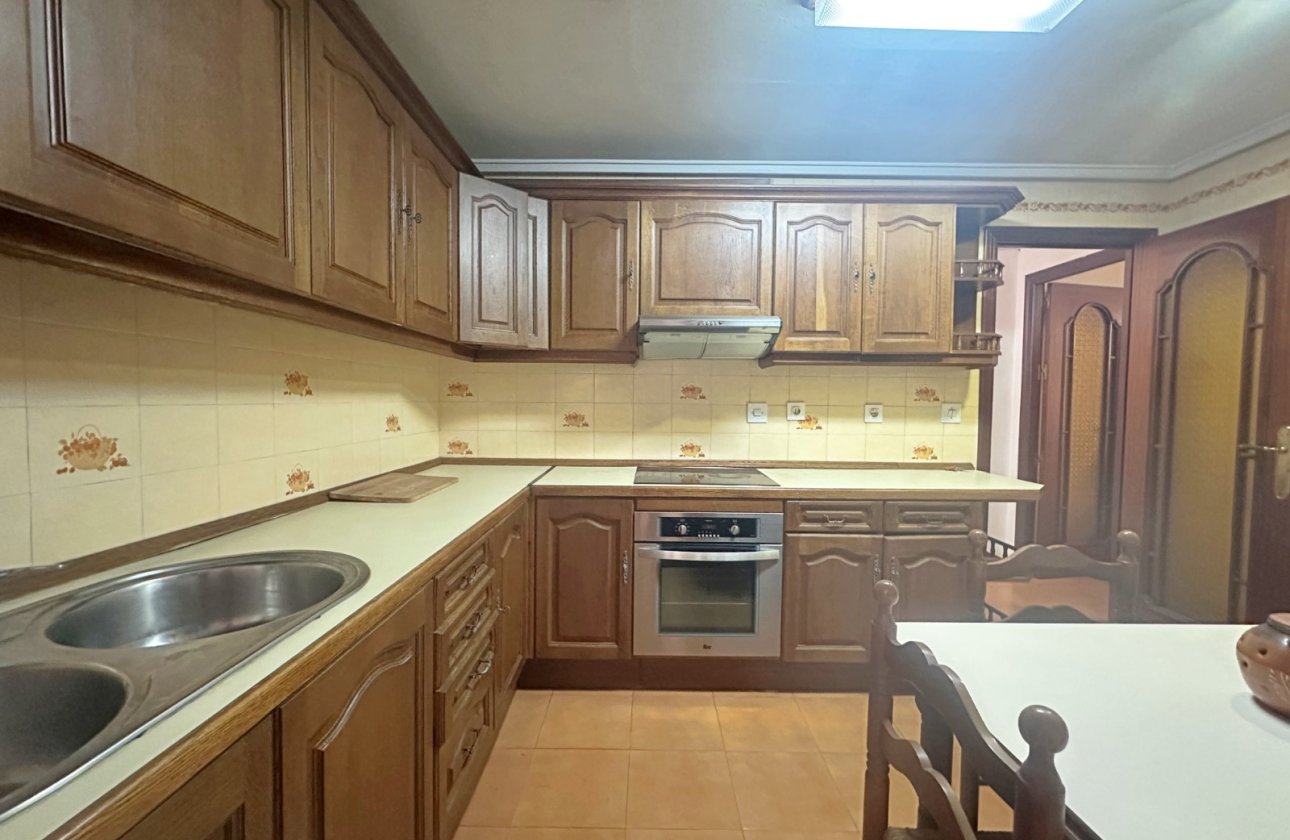 Resale - Apartment / flat - Torrevieja
