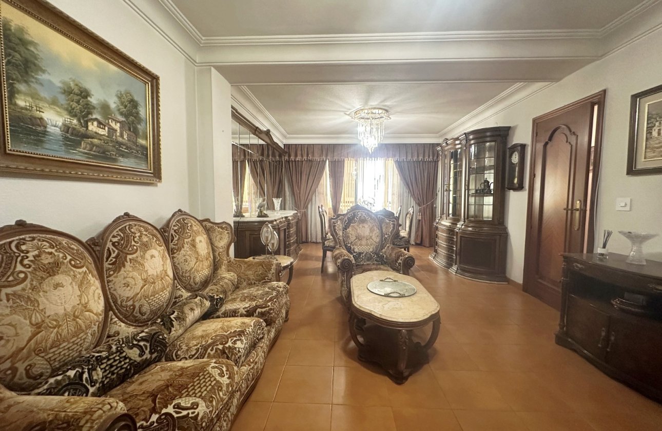Resale - Apartment / flat - Torrevieja